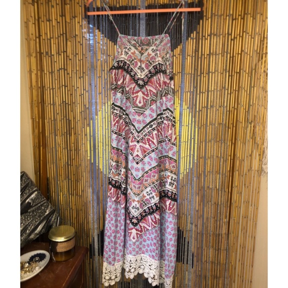 Billabong dress - Picture 2 of 8